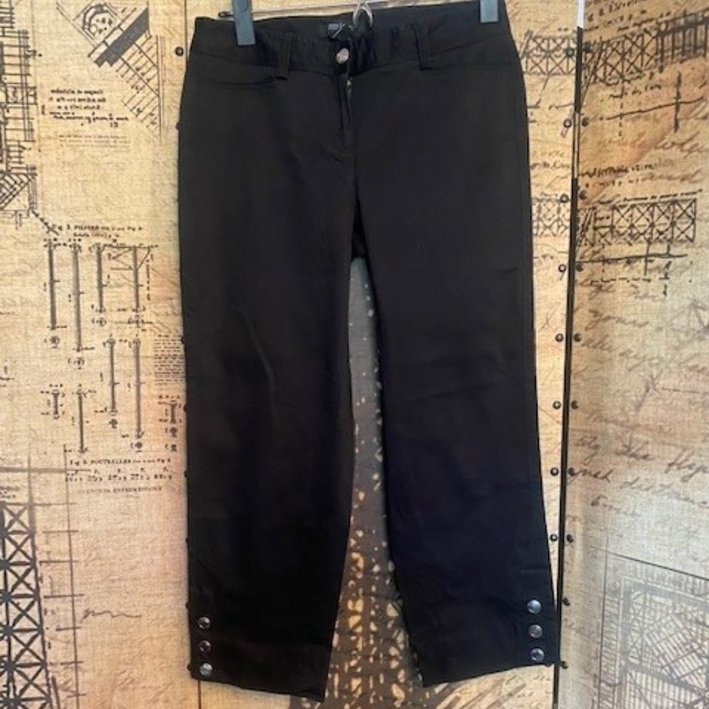 WHBM Black Dress Capri's Size 0